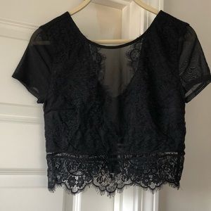 Black Lacey Express Crop Top XS